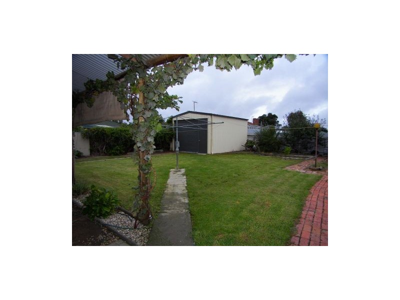 7 Mundarra Street, Swan Hill VIC 3585