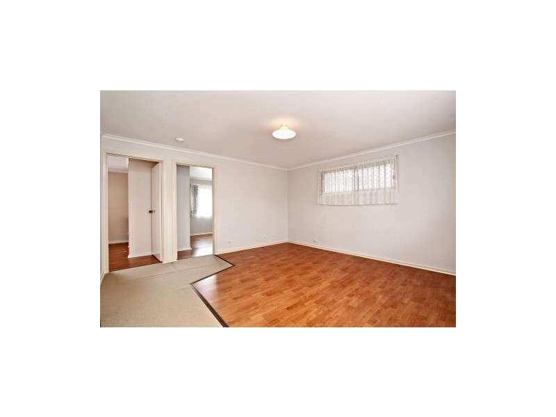 8 Cassia Road, Melton VIC 3337