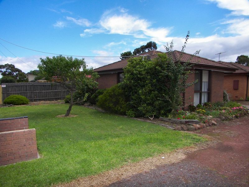 1/44 Unitt Street, Melton VIC 3337