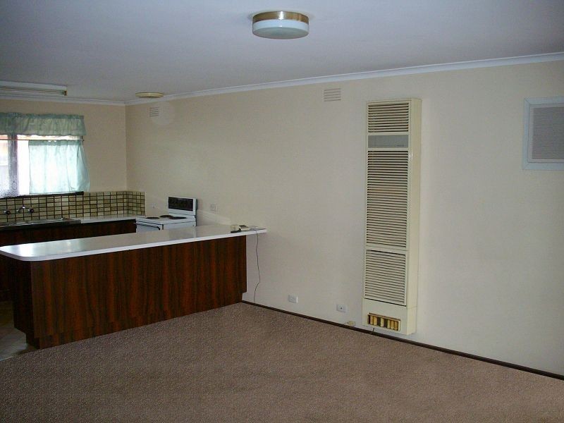 1/44 Unitt Street, Melton VIC 3337