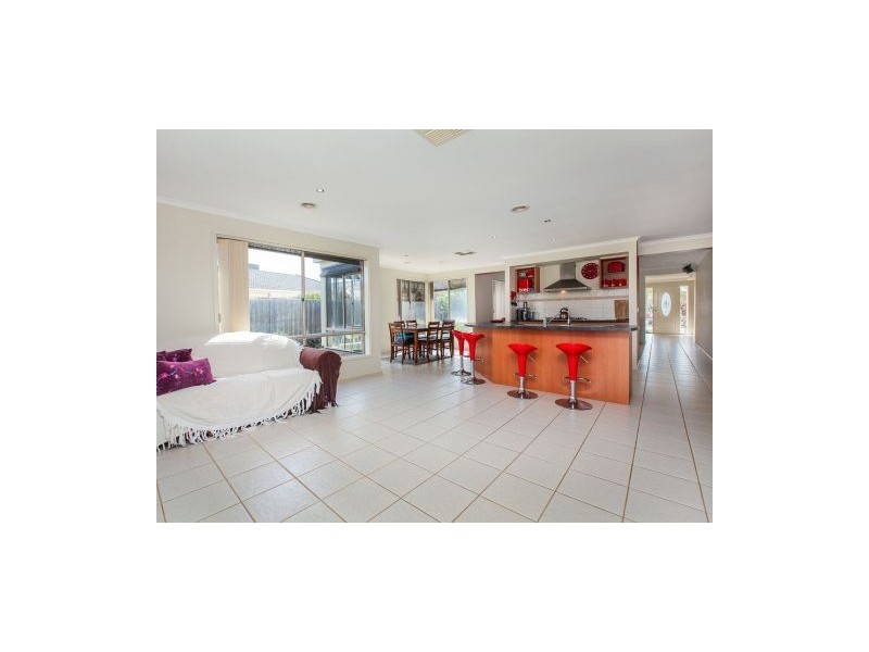 29 Dalray Crescent, Kurunjang VIC 3337