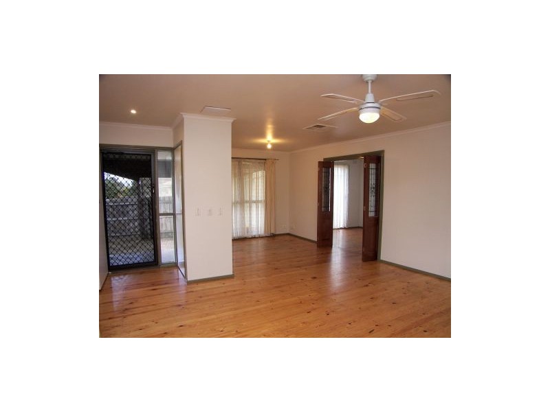 22 Tern Court, Melton VIC 3337