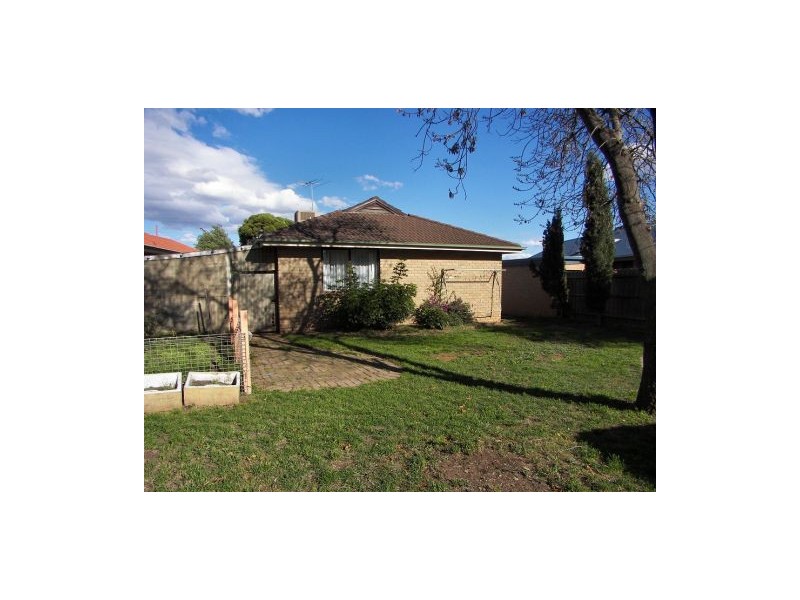 22 Tern Court, Melton VIC 3337