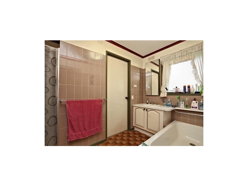 560 High Street, Melton West VIC 3337