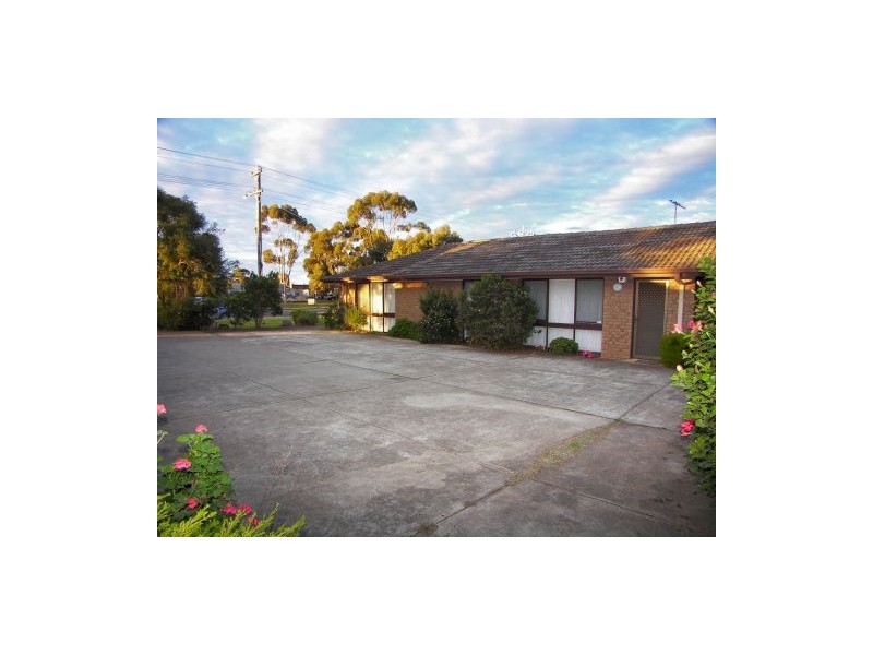 5/137-139 Centenary Avenue, Melton VIC 3337