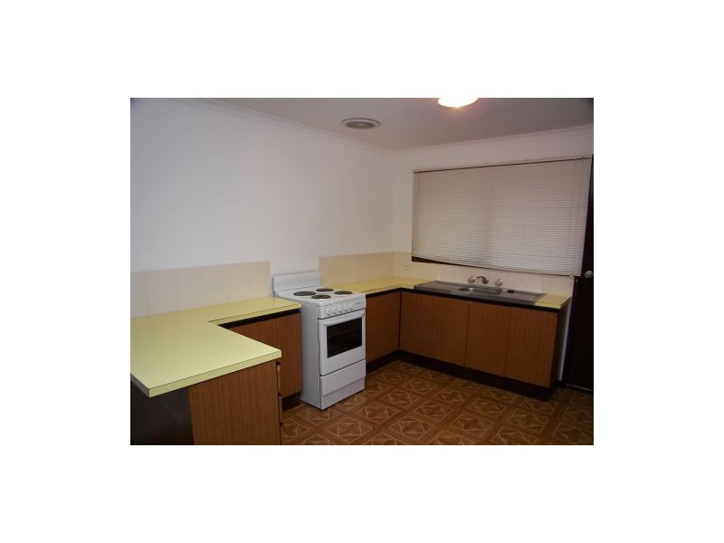 5/137-139 Centenary Avenue, Melton VIC 3337