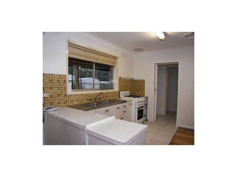 22 Oldershaw Road, Melton VIC 3337