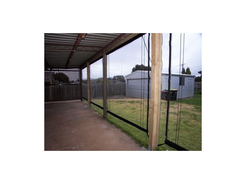 22 Oldershaw Road, Melton VIC 3337