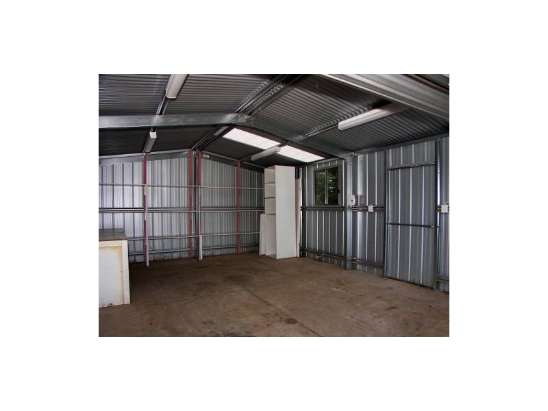 22 Oldershaw Road, Melton VIC 3337