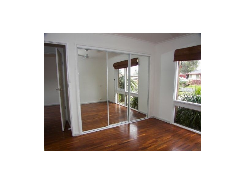 12 Acacia Crescent, Melton South VIC 3338