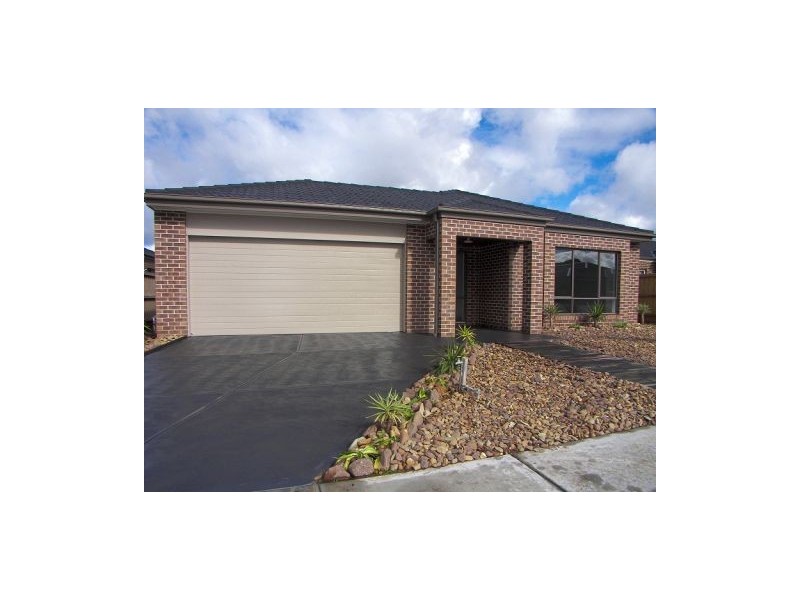 4 Crepe Myrtle Close, Melton West VIC 3337