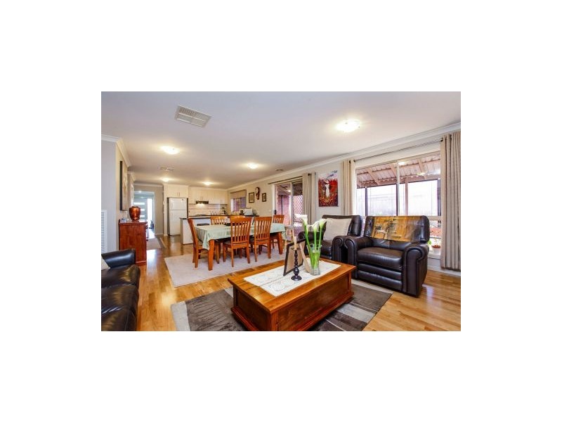 7 Lanata Way, Brookfield VIC 3338