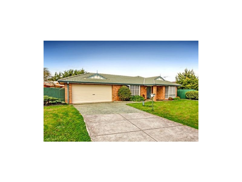 17 Rimbanda Court, Kurunjang VIC 3337