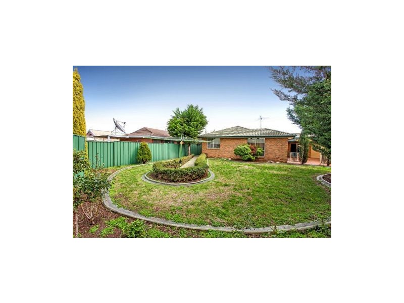 17 Rimbanda Court, Kurunjang VIC 3337