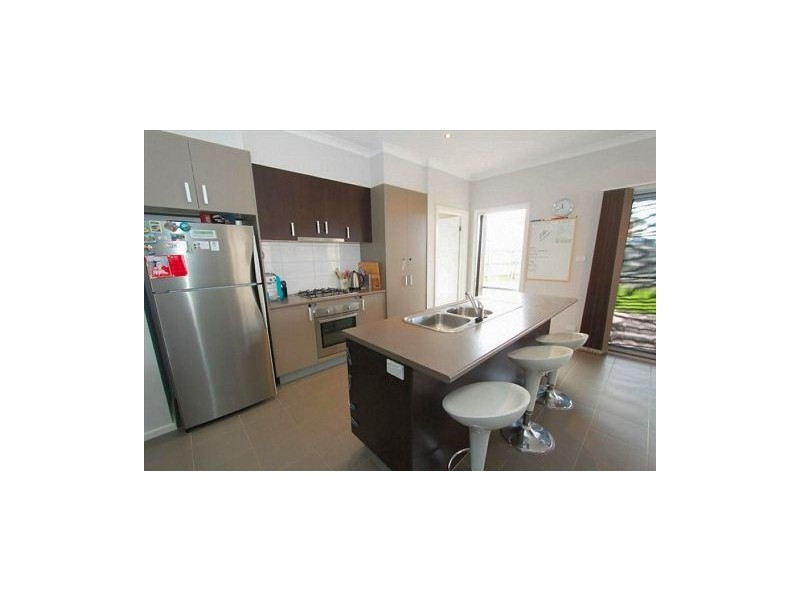 92 Westlake Drive, Melton West VIC 3337