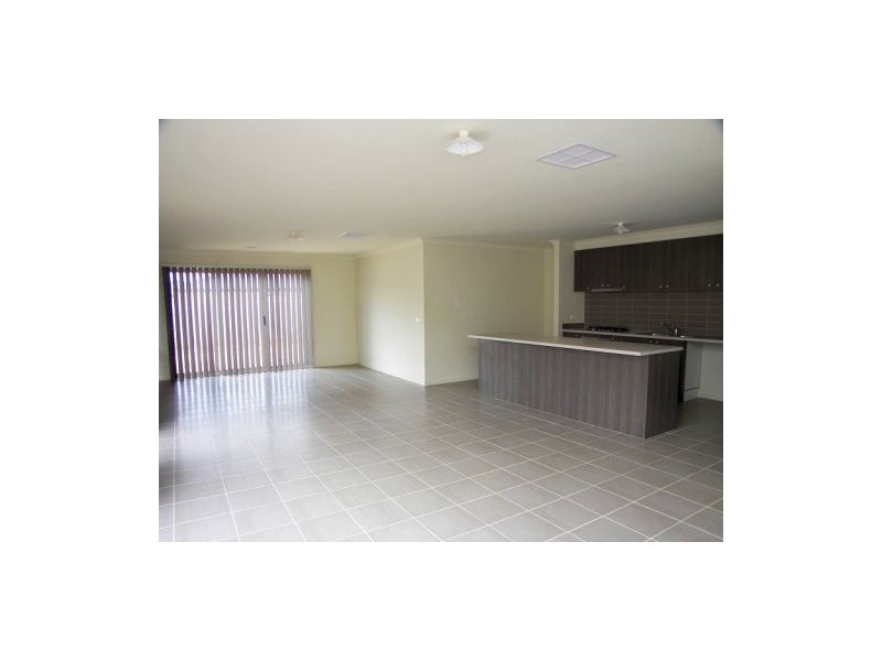 26 Lightwood Way, Brookfield VIC 3338