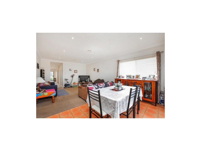 42 Caitlyn Drive, Melton West VIC 3337