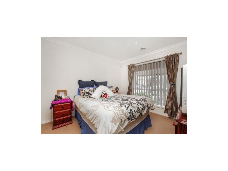 42 Caitlyn Drive, Melton West VIC 3337