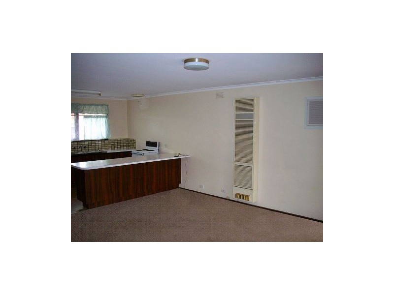 1/44 Unitt Street, Melton VIC 3337