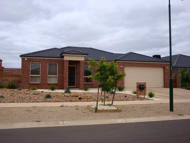 6 Lanata Way, Brookfield VIC 3338