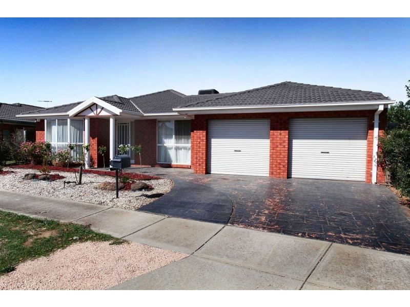 20 Strawberry Road, Kurunjang VIC 3337