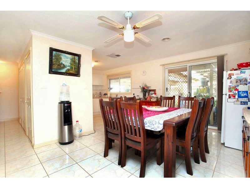 20 Strawberry Road, Kurunjang VIC 3337