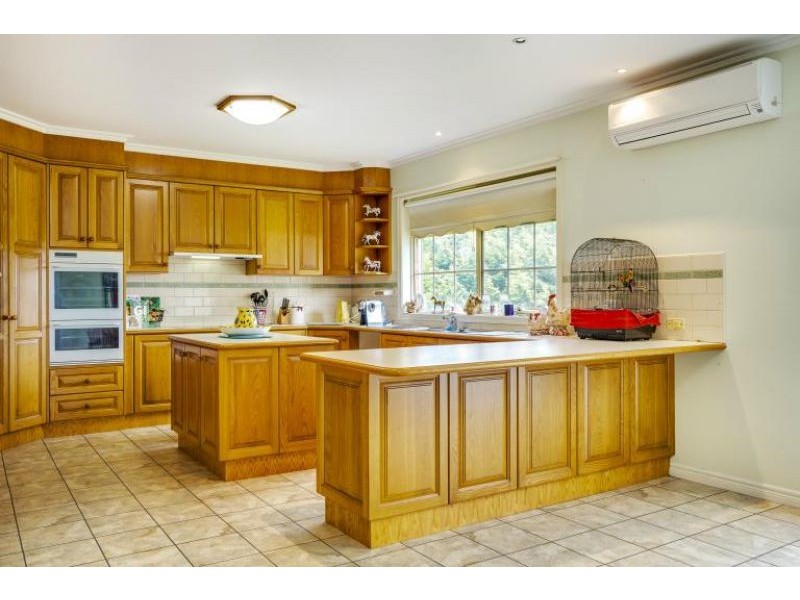 49 Pykes Creek Road, Myrniong VIC 3341