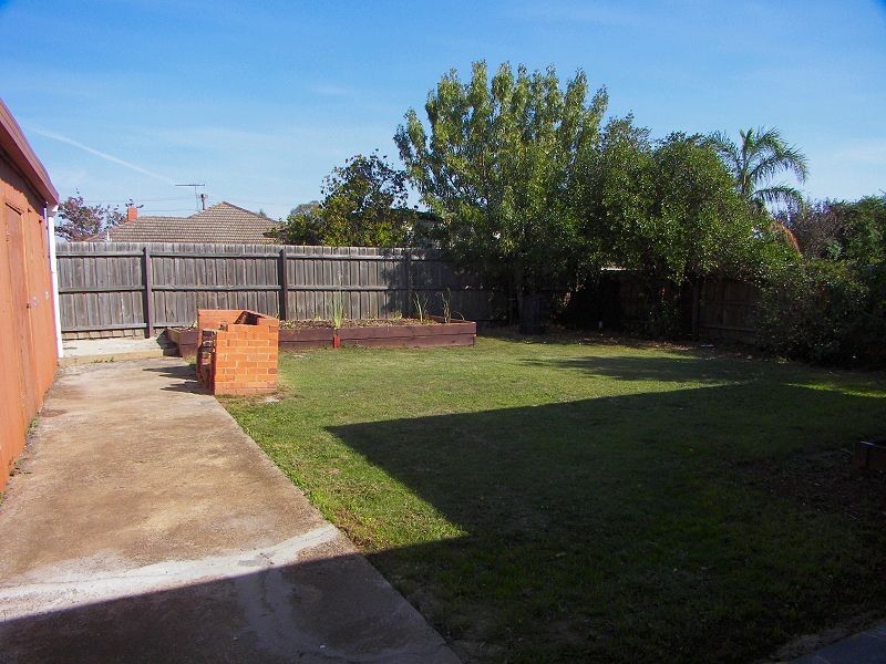 171 Centenary Avenue, Melton VIC 3337