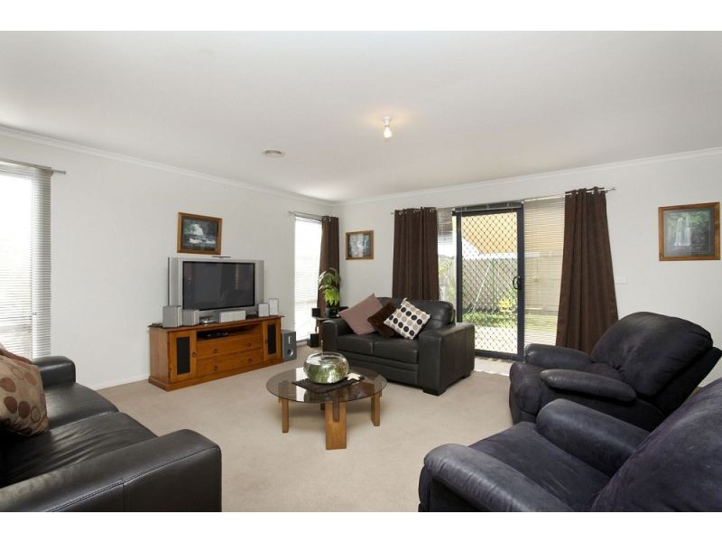 3 Paul Harris Drive, Melton West VIC 3337