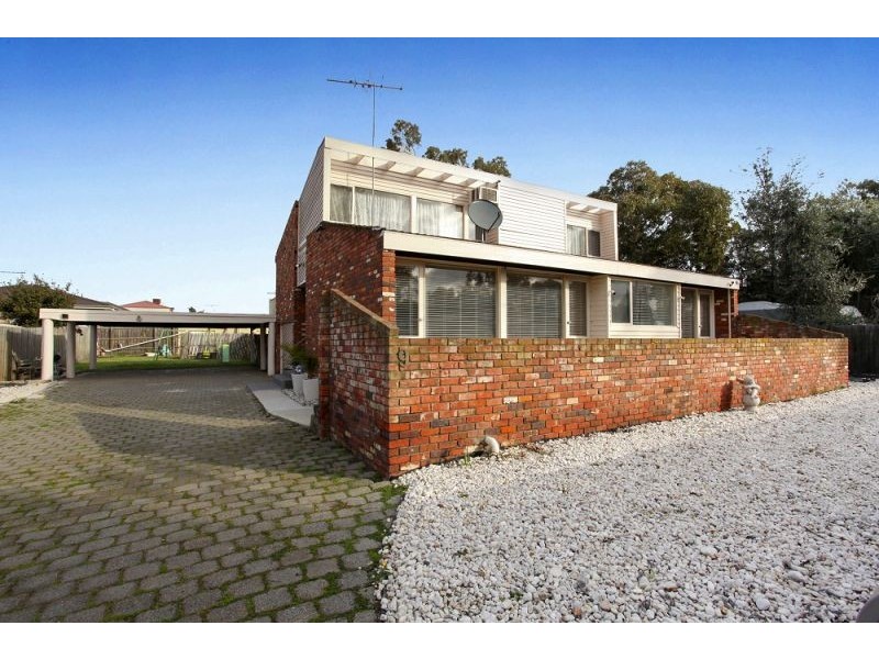 9 Albert Street, Darley VIC 3340