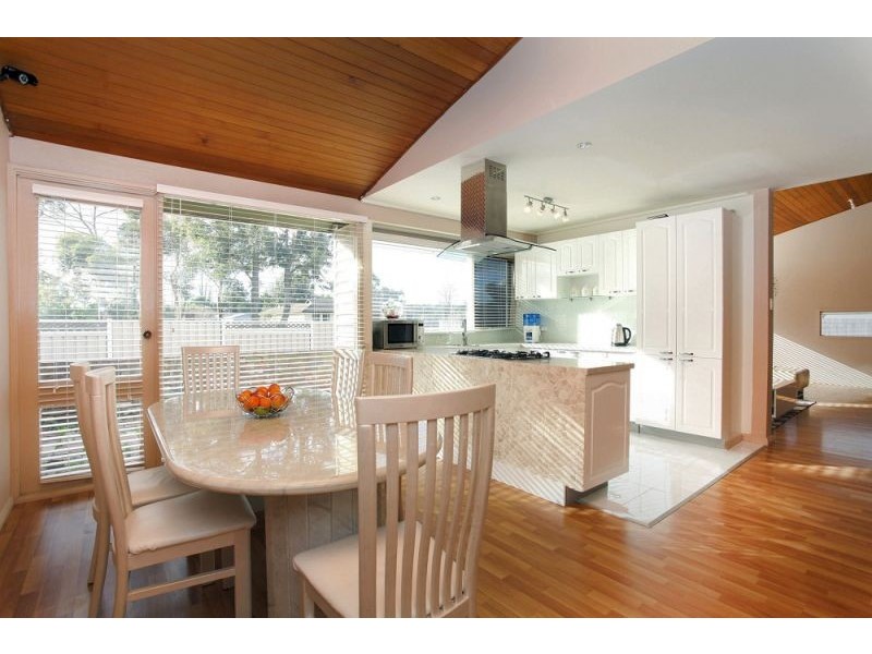 9 Albert Street, Darley VIC 3340