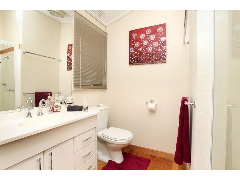 9 Albert Street, Darley VIC 3340