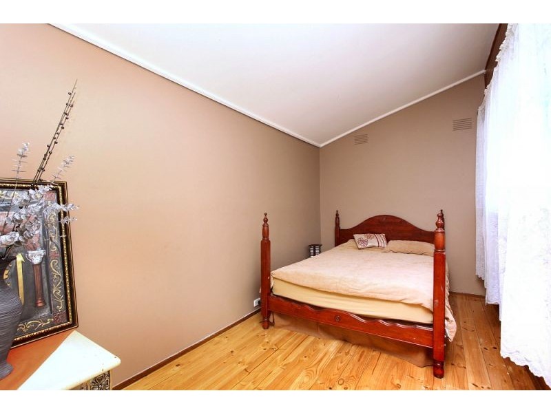 9 Albert Street, Darley VIC 3340