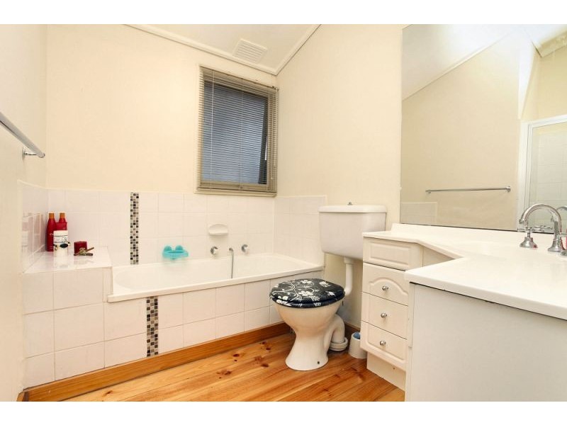 9 Albert Street, Darley VIC 3340