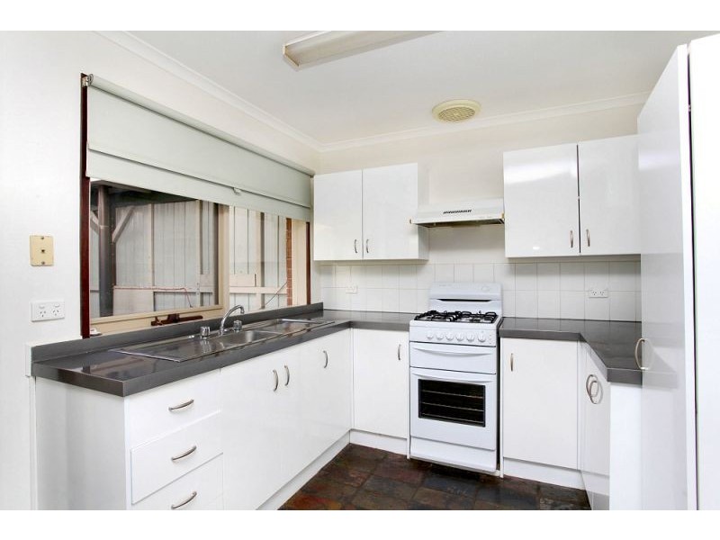 7 Wilong Close, Kurunjang VIC 3337