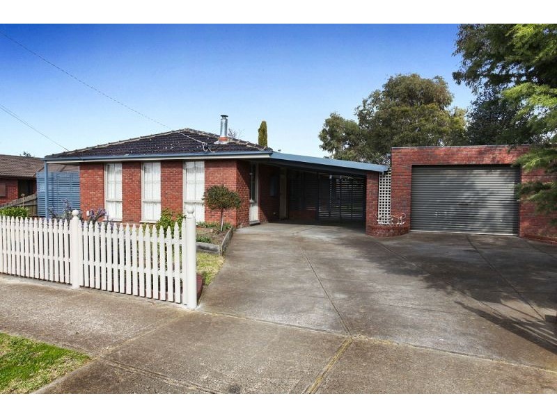 33 Monash Street, Melton South VIC 3338