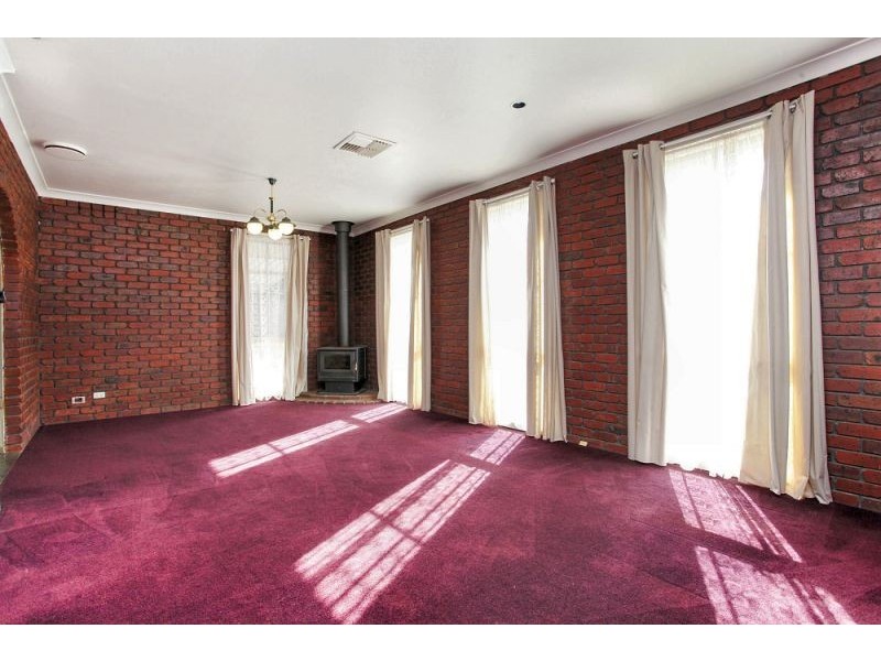 33 Monash Street, Melton South VIC 3338