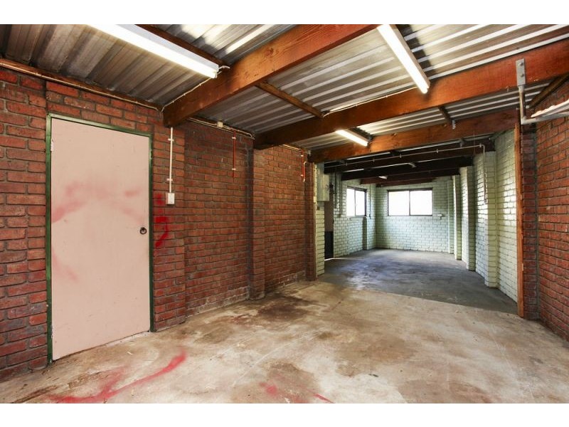 33 Monash Street, Melton South VIC 3338