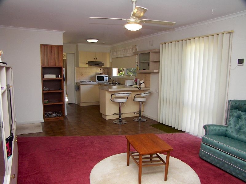 118 Hilton Way, Melton West VIC 3337
