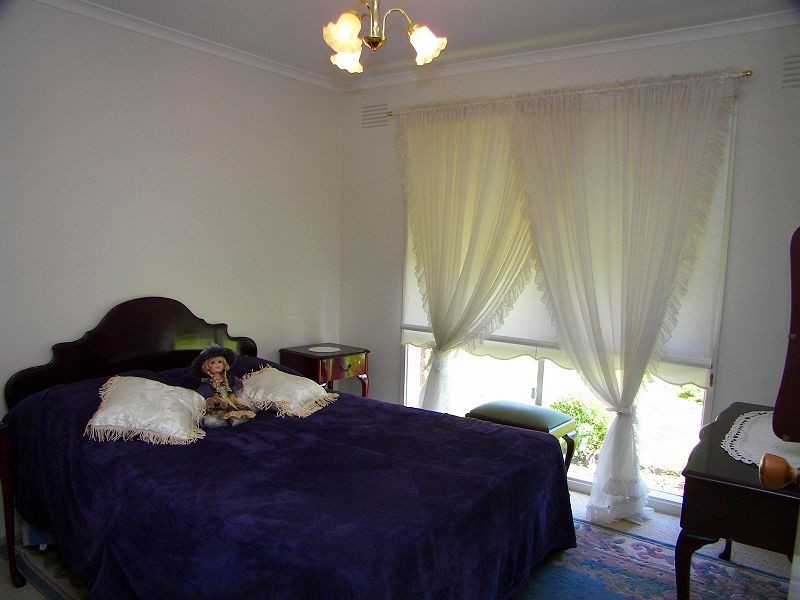 118 Hilton Way, Melton West VIC 3337
