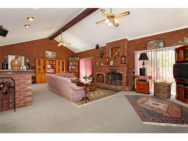 453 Long Forest Road, Bacchus Marsh VIC 3340