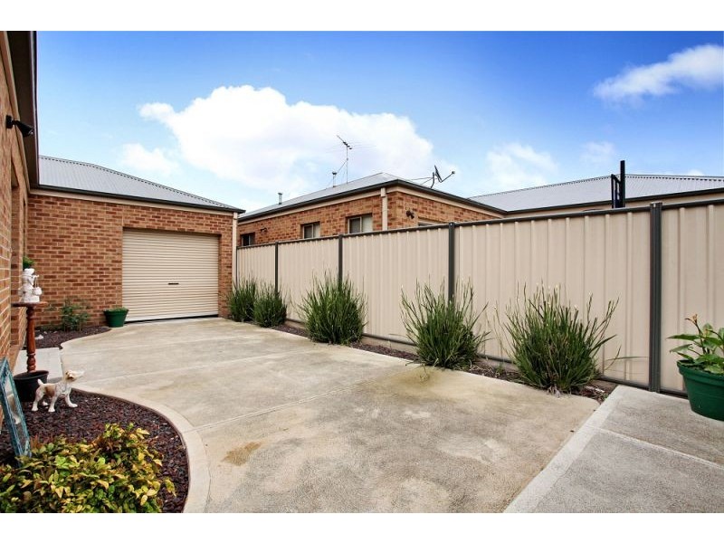 6 Hiraji Street, Kurunjang VIC 3337