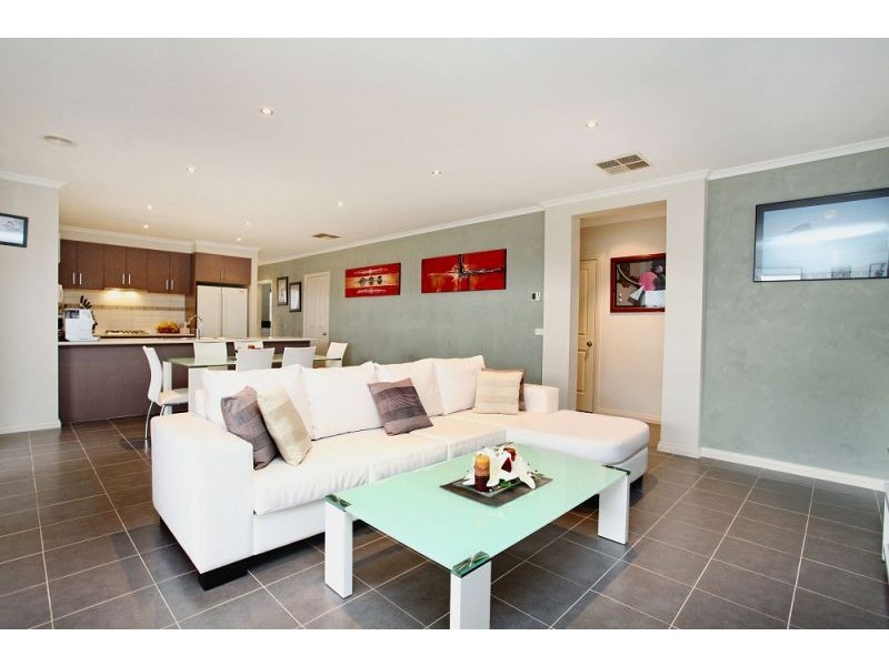 56 Botanica Springs Boulevard, Brookfield VIC 3338