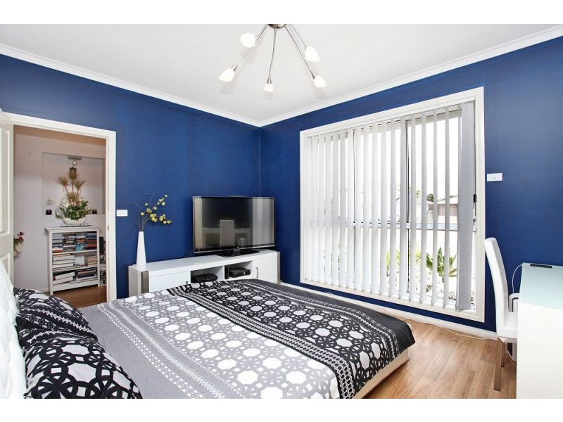 2 Scarborough Crescent, Melton West VIC 3337