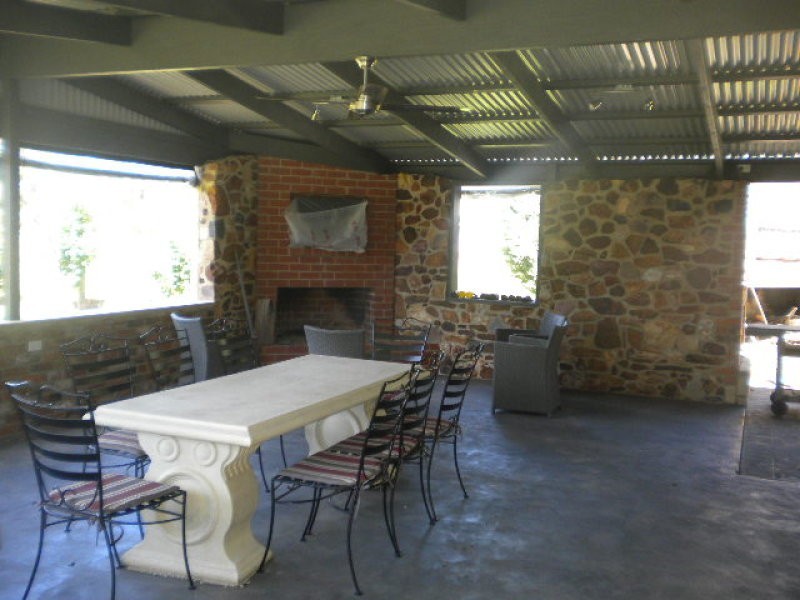 589 Cohuna Island Road, Daltons Bridge VIC 3568