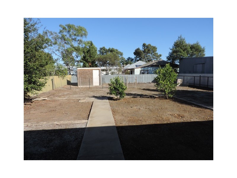 23 Barber Street, Pyramid Hill VIC 3575