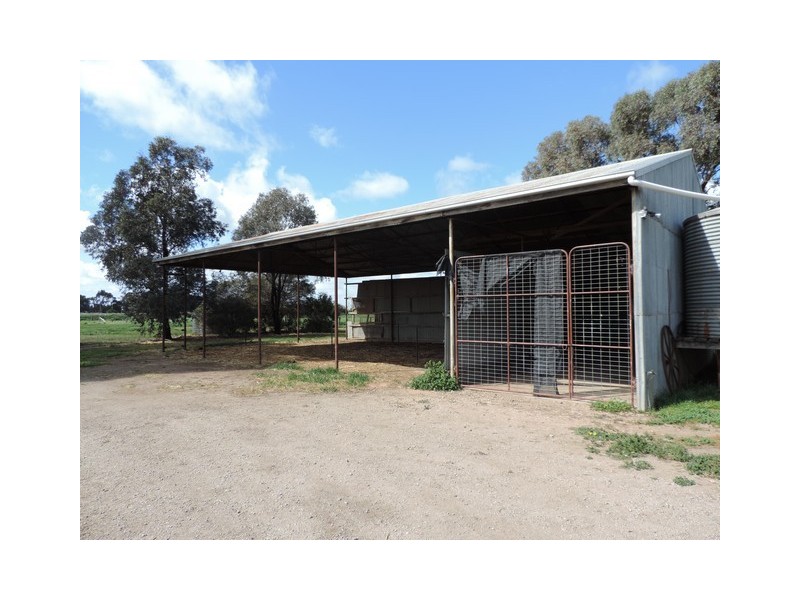 35 Mead Post Office Road, Mead VIC 3568