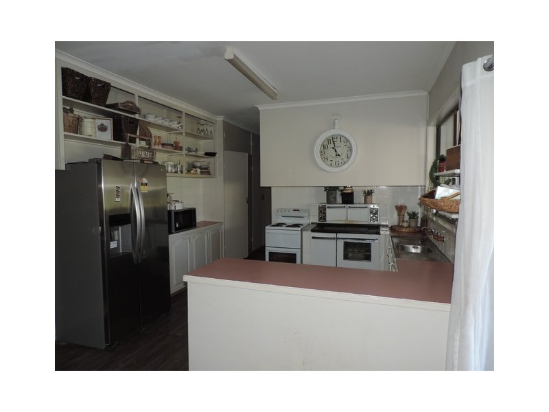 64 Richardsons Road, Daltons Bridge VIC 3568