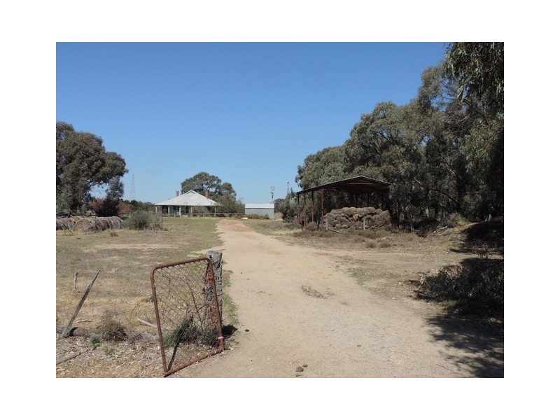 108 Lyons Road, Milnes Bridge VIC 3579