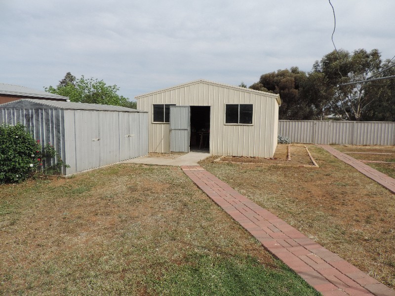 42 Ottrey Street, Pyramid Hill VIC 3575
